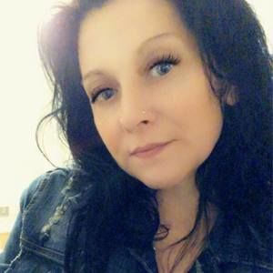 Meet your Posher, Dana